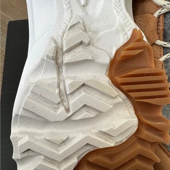 Sorel Kinetic Breakthru Caribou Shoes - Picture 5 of 5